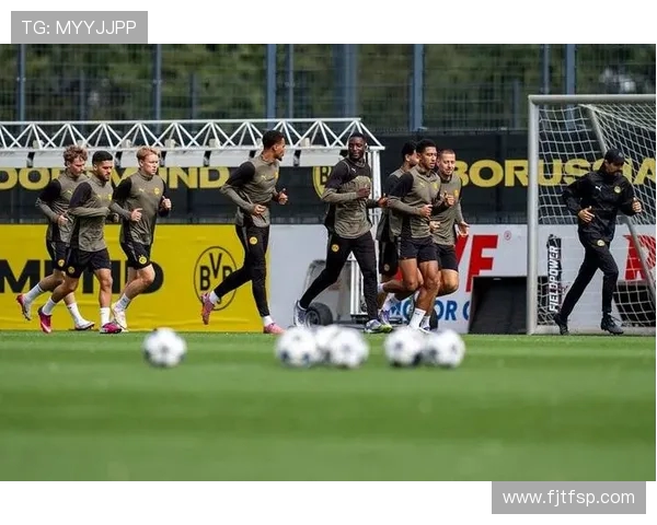 潘德夫直言尤文图斯缺乏边路球员且整体节奏过于迟缓