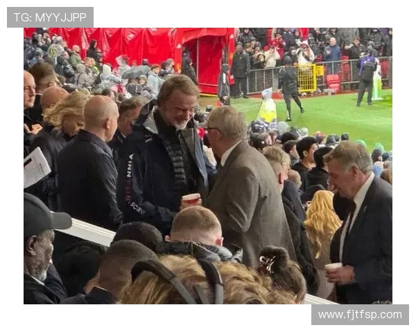 阿莫林欲引进莱万遭拉爵拒绝 因不愿以高薪老将为核心